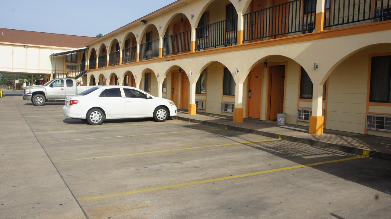 Regency Inn Taylor Bagian luar foto