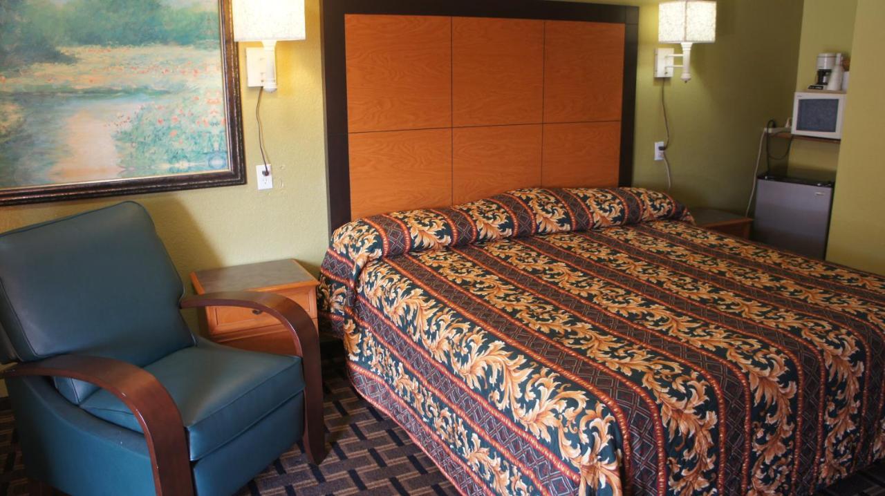 Regency Inn Taylor Bagian luar foto